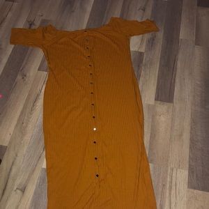 Plus size midi dress ( never worn) size 2x